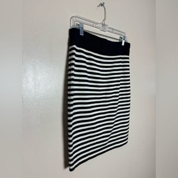 Black/Cream Escada Striped Wool Skirt Size 36 (6/S) EUC - Picture 2 of 4